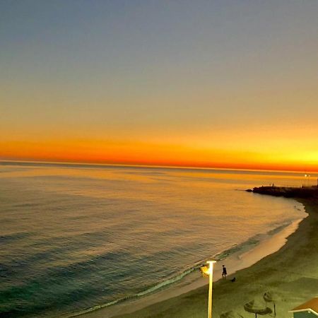 Super Front Line Modern New Apartm Nerja Exterior foto